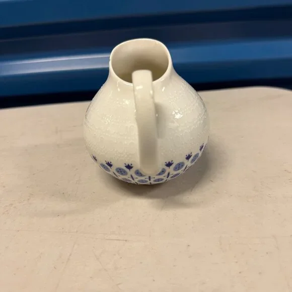 Rosenthal Romanze Secunda Vintage Porcelain Creamer - Picture 2 of 8